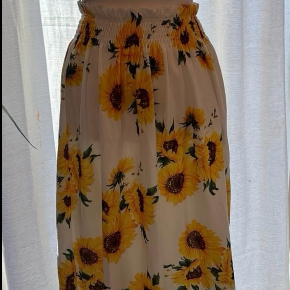 Sunflower two-piece crop top and maxi skirt NWT SZ S - Picture 5 of 9